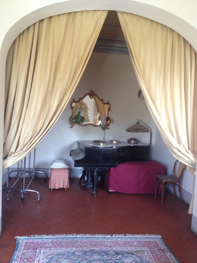 Relais Villa Poschi Pugnano Екстериор снимка