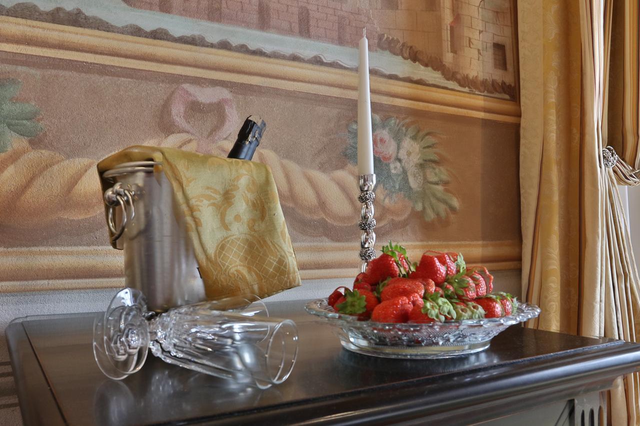 Relais Villa Poschi Pugnano Екстериор снимка
